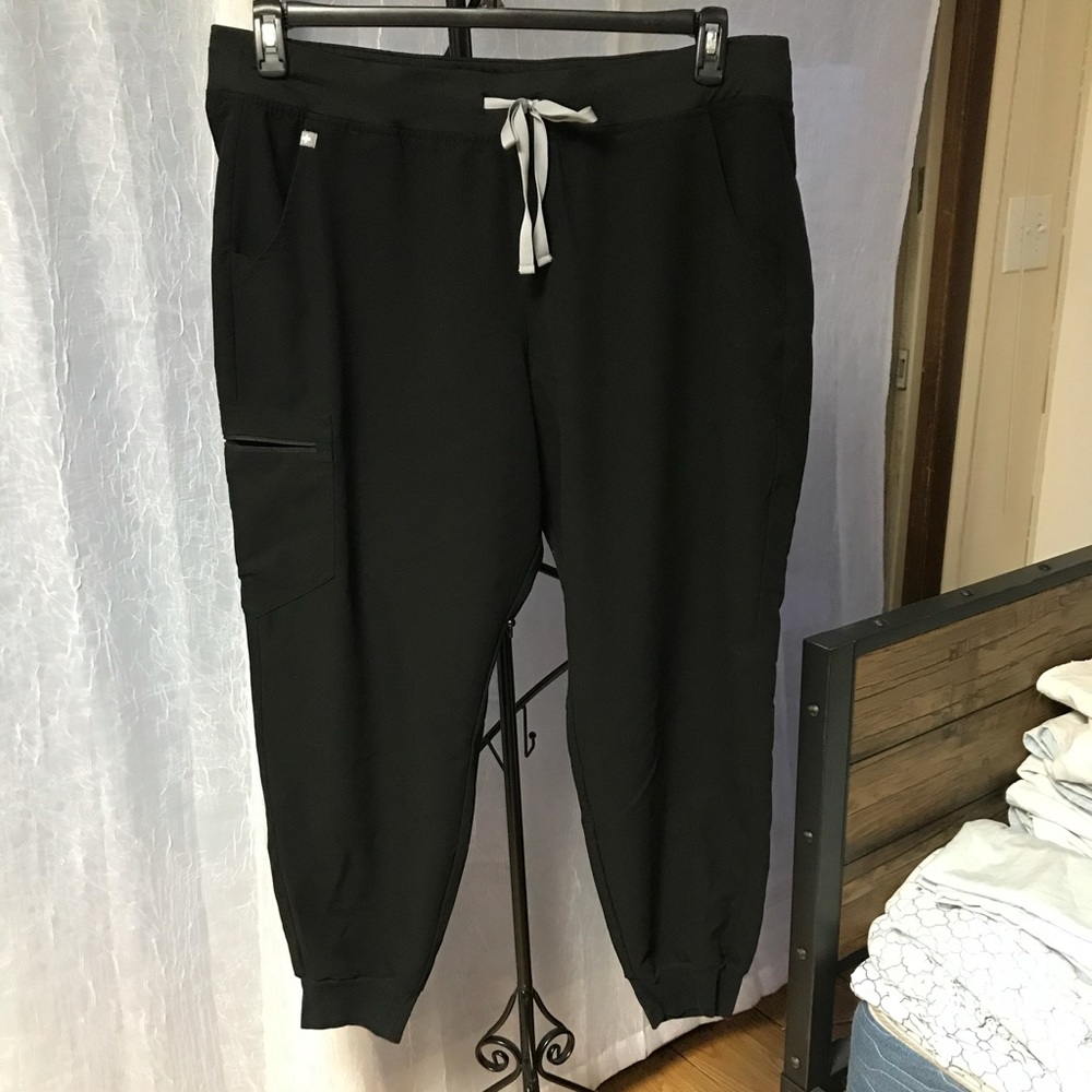 Figs Zamora Jogger Scrub Pants